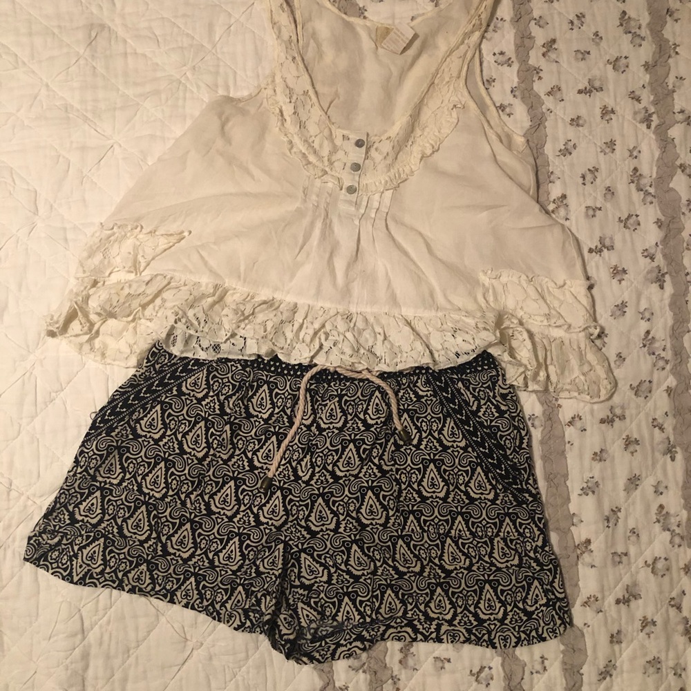 Tribal print cotton drawstring shorts - L